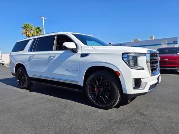 GMC YUKON XL 2023 1GKS2GKD8PR121705 image